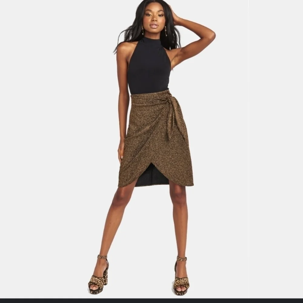 Show Me Your Mumu Anjolie Wrap Skirt Women's XS Gold Black Skirt Sparkle 5